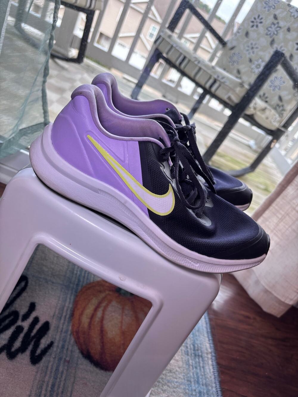 Nike Star Runner 3 GS Cave Purple Black Lime Sneakers Youth 6Y DA2776-500